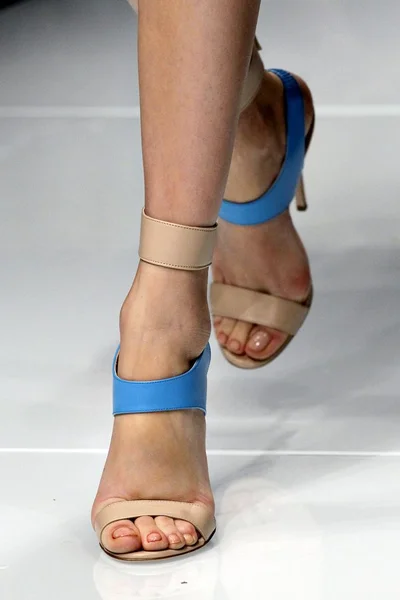 Look 37